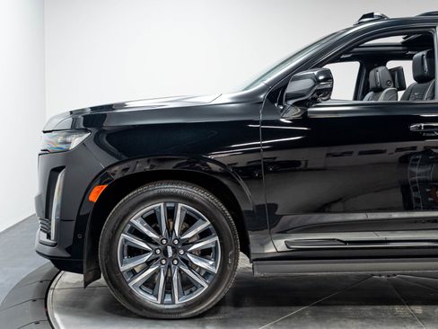 Used 2024 Cadillac Escalade Sport Platinum AWD/4WD image 43