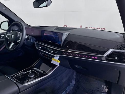 New 2026 BMW X5 xDrive40i w/ M Sport Package image 31