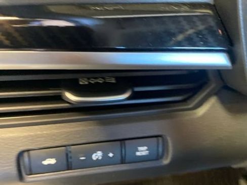 Used 2025 Nissan Altima 2.5 SR w/ SR Premium Package FWD image 24