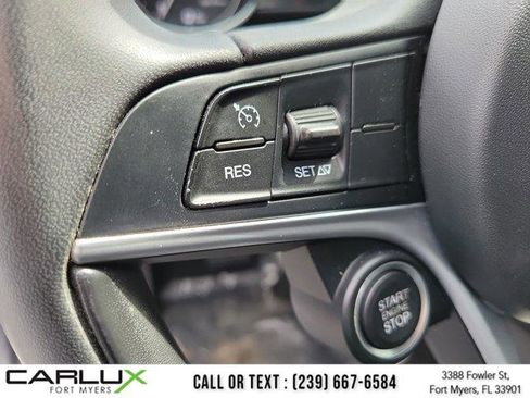 Used 2018 Alfa Romeo Giulia RWD image 22