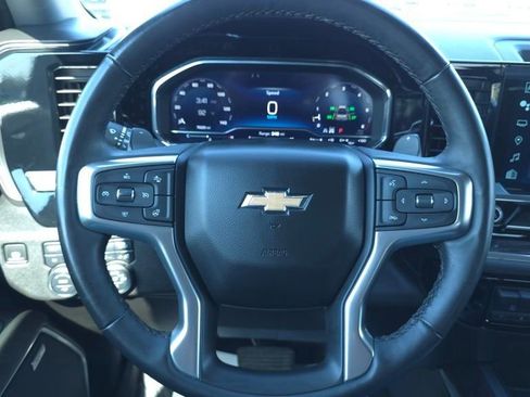 Used 2024 Chevrolet Silverado 1500 LTZ image 28