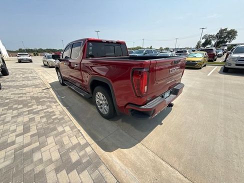 Used 2024 GMC Sierra 1500 Denali w/ Technology Package AWD/4WD image 5