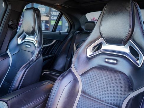 Used 2015 Mercedes-Benz C 63 AMG S image 16