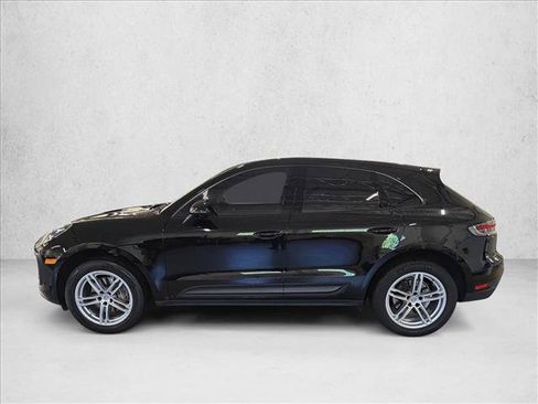 Used 2025 Porsche Macan AWD/4WD image 8