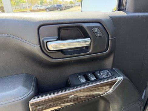 Used 2019 Chevrolet Silverado 1500 RST AWD/4WD image 25