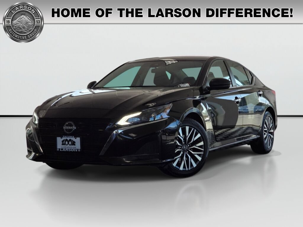 Used 2025 Nissan Altima 2.5 SV FWD image 1