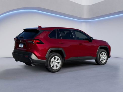 Used 2023 Toyota RAV4 LE image 6