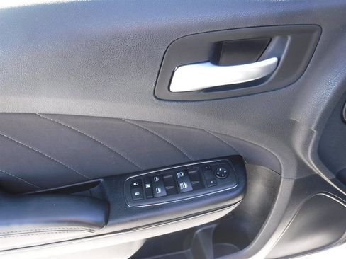 Used 2022 Dodge Charger GT image 12