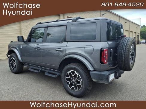 Used 2023 Ford Bronco Outer Banks AWD/4WD image 3