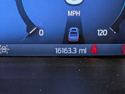 Used 2025 Ford F150 XLT w/ Equipment Group 302A MID image 17