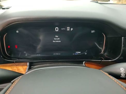 Used 2024 Jeep Grand Wagoneer L Series III image 33