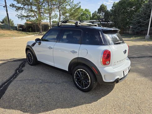 Used 2016 MINI Cooper Countryman S FWD image 3