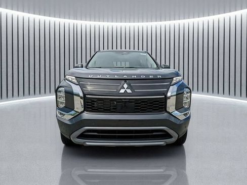 New 2026 Mitsubishi Outlander SE FWD image 9