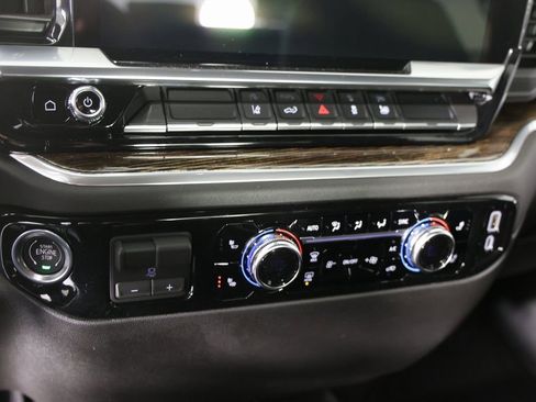 New 2026 GMC Sierra 2500 SLE w/ SLE Value Package; image 17