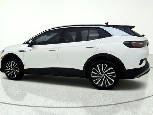 Used 2023 Volkswagen ID.4 Pro S Plus AWD/4WD image 5