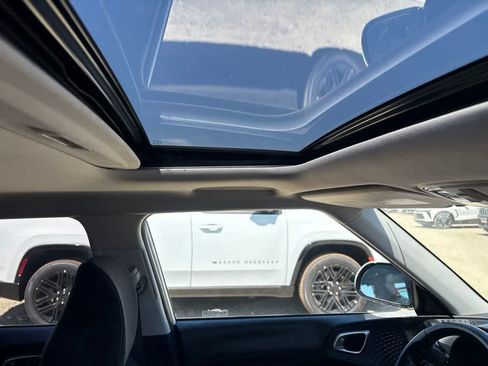 Used 2022 Kia Soul GT-Line FWD image 9