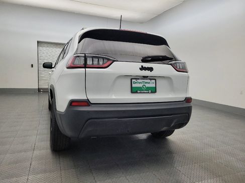 Used 2020 Jeep Cherokee Latitude Plus image 6