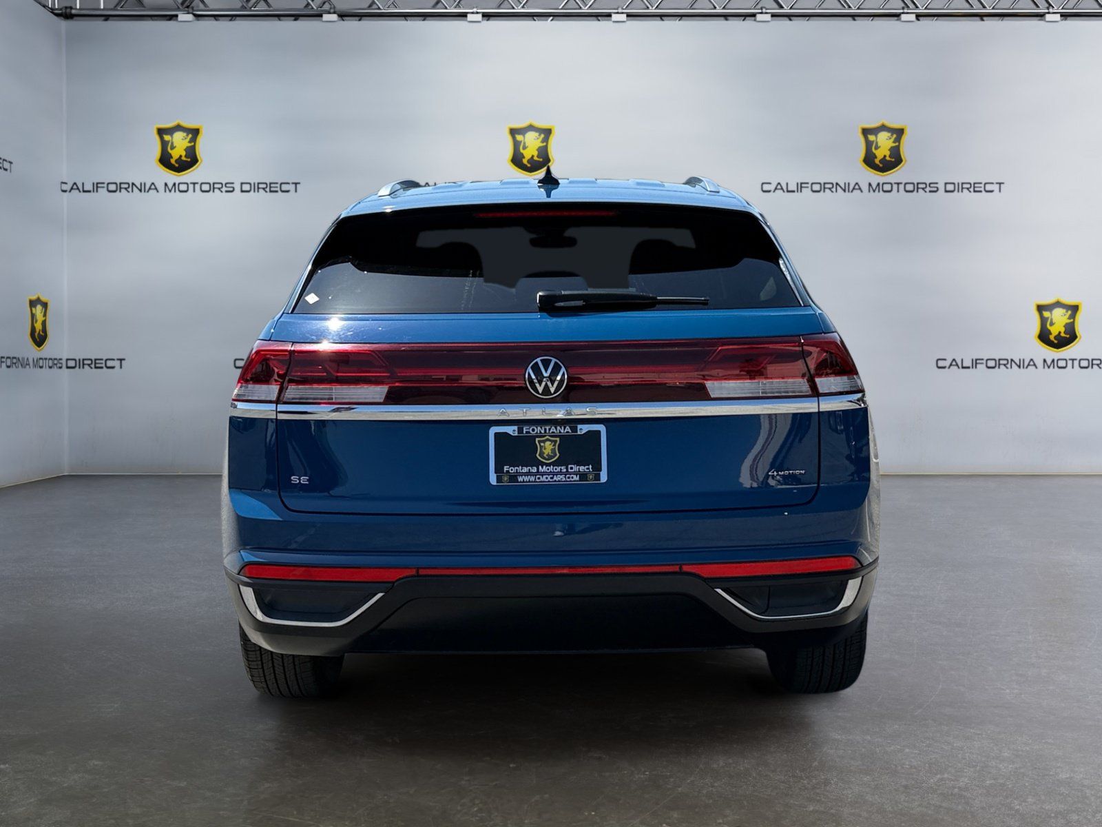 Used 2025 Volkswagen Atlas Cross Sport SE AWD/4WD image 4
