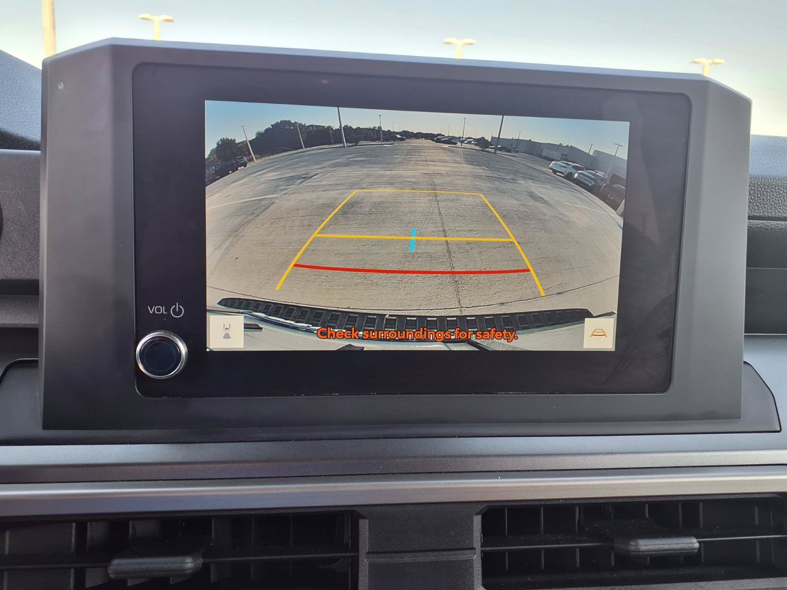 Used 2025 Toyota 4Runner SR5 AWD/4WD image 13