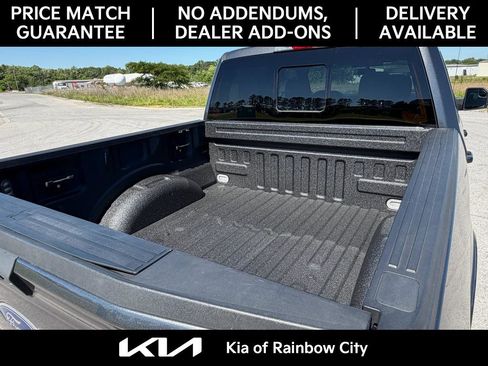 Used 2017 Ford F150 XLT w/ Equipment Group 302A Luxury AWD/4WD image 10