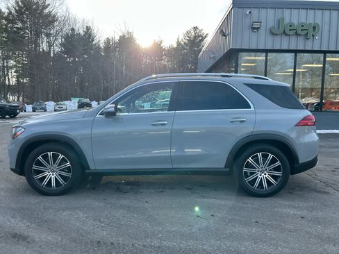 Used 2024 Mercedes-Benz GLE 350 4MATIC image 10