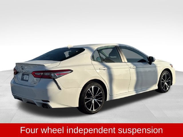 Used 2019 Toyota Camry SE FWD image 9