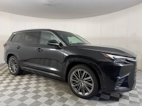 Used 2024 Lexus TX 550h AWD Plug-In Hybrid w/ Technology Package image 11