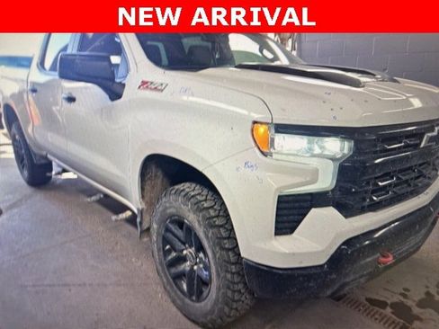 Used 2023 Chevrolet Silverado 1500 LT Trail Boss w/ Protection Package image 1