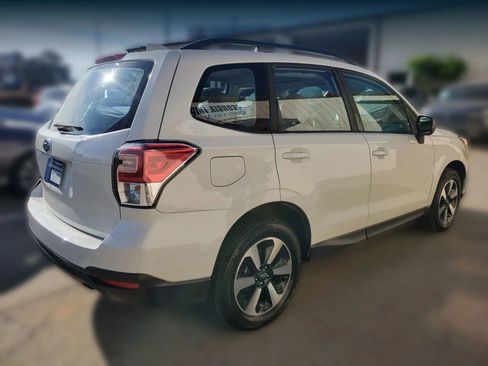Used 2018 Subaru Forester 2.5i w/ Alloy Wheel Package AWD/4WD image 13