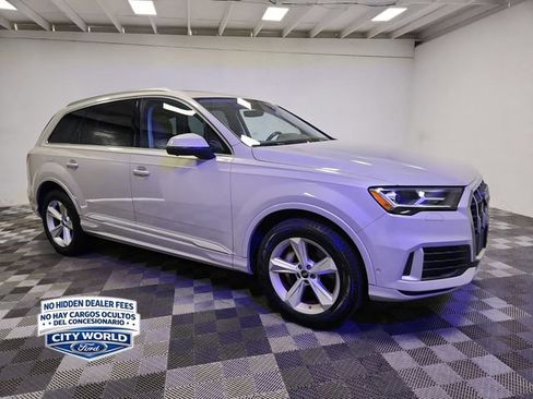 Used 2023 Audi Q7 2.0T Premium w/ Convenience Package AWD/4WD image 8