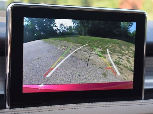 Used 2022 Lincoln Corsair AWD w/ Premium Package image 36