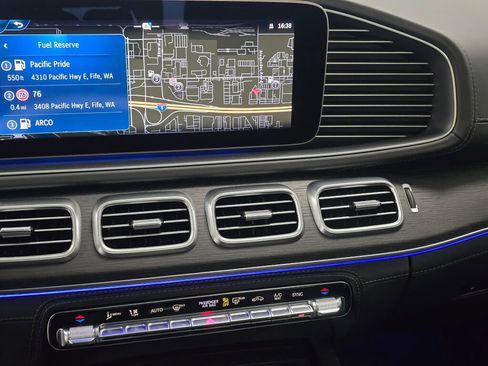 New 2026 Mercedes-Benz GLE 53 AMG 4MATIC Coupe image 15