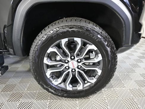Used 2026 GMC Canyon Denali AWD/4WD image 12