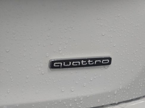 Certified 2025 Audi Q5 2.0T Premium w/ Convenience Plus Package image 34