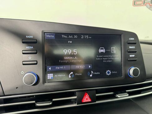 Used 2024 Hyundai Elantra SE FWD image 18