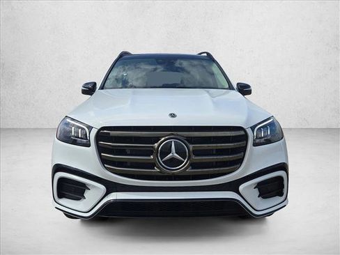 New 2026 Mercedes-Benz GLS 450 4MATIC image 5