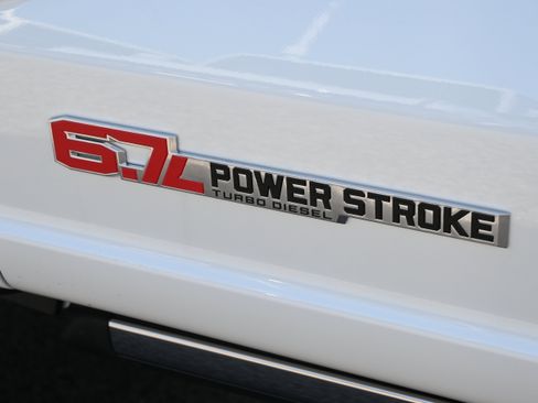 New 2026 Ford F250 King Ranch w/ Chrome Package AWD/4WD image 13