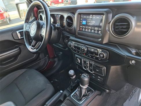 Used 2021 Jeep Wrangler Unlimited Sport image 12