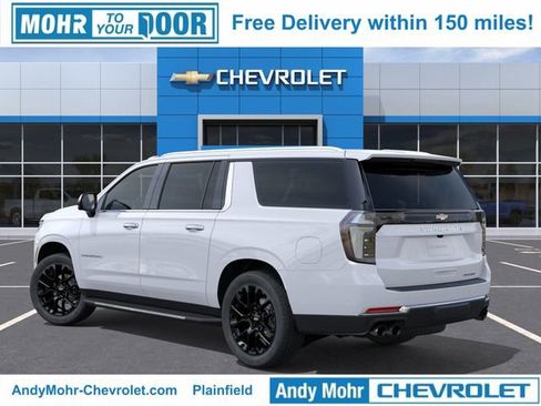 New 2026 Chevrolet Suburban Premier AWD/4WD image 4