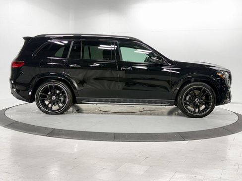 Used 2025 Mercedes-Benz GLS 580 4MATIC image 36
