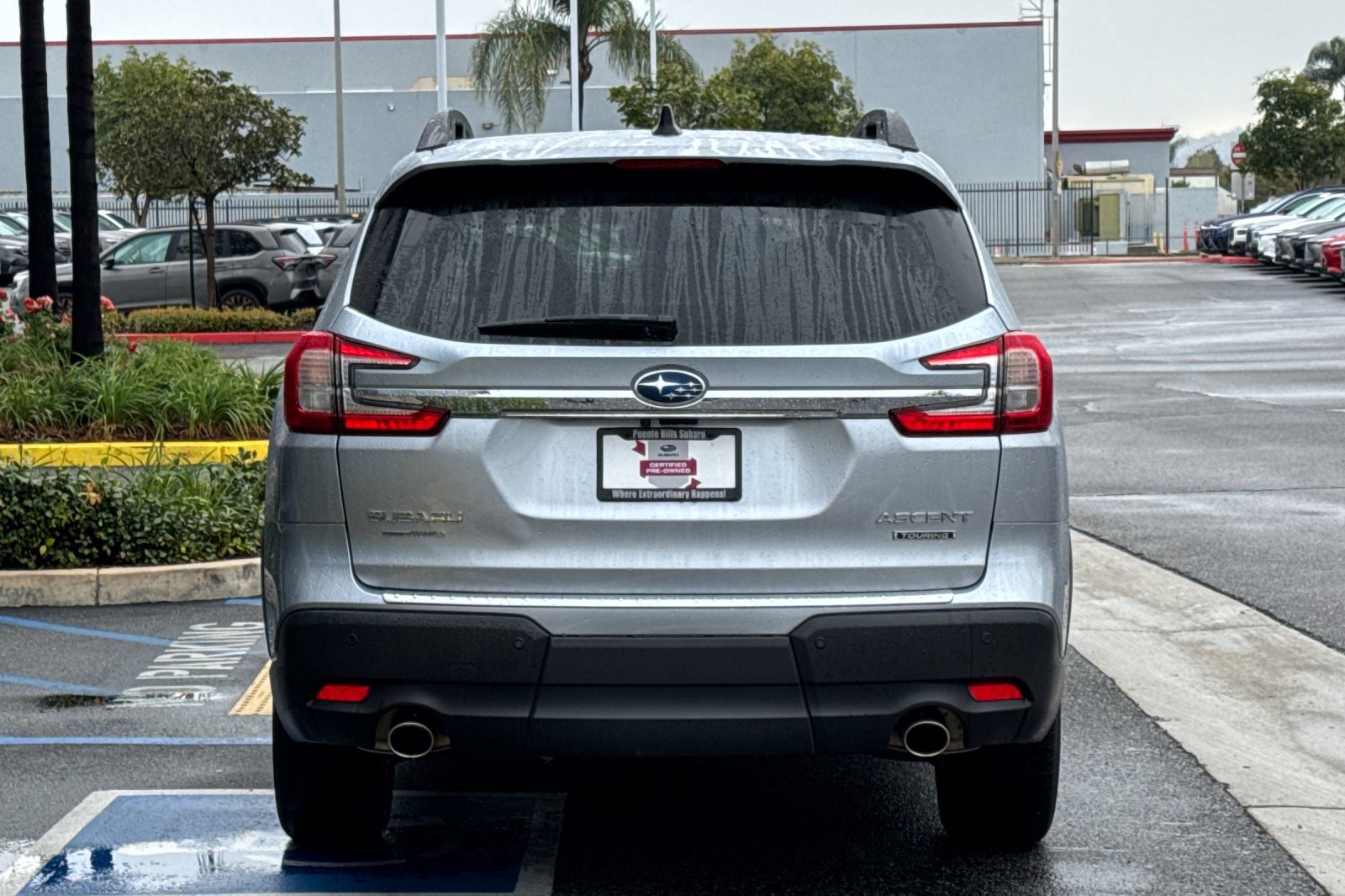 Used 2025 Subaru Ascent Touring w/ Popular Package #2 AWD/4WD image 5