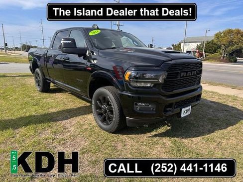 Used 2024 RAM 2500 Limited AWD/4WD image 1