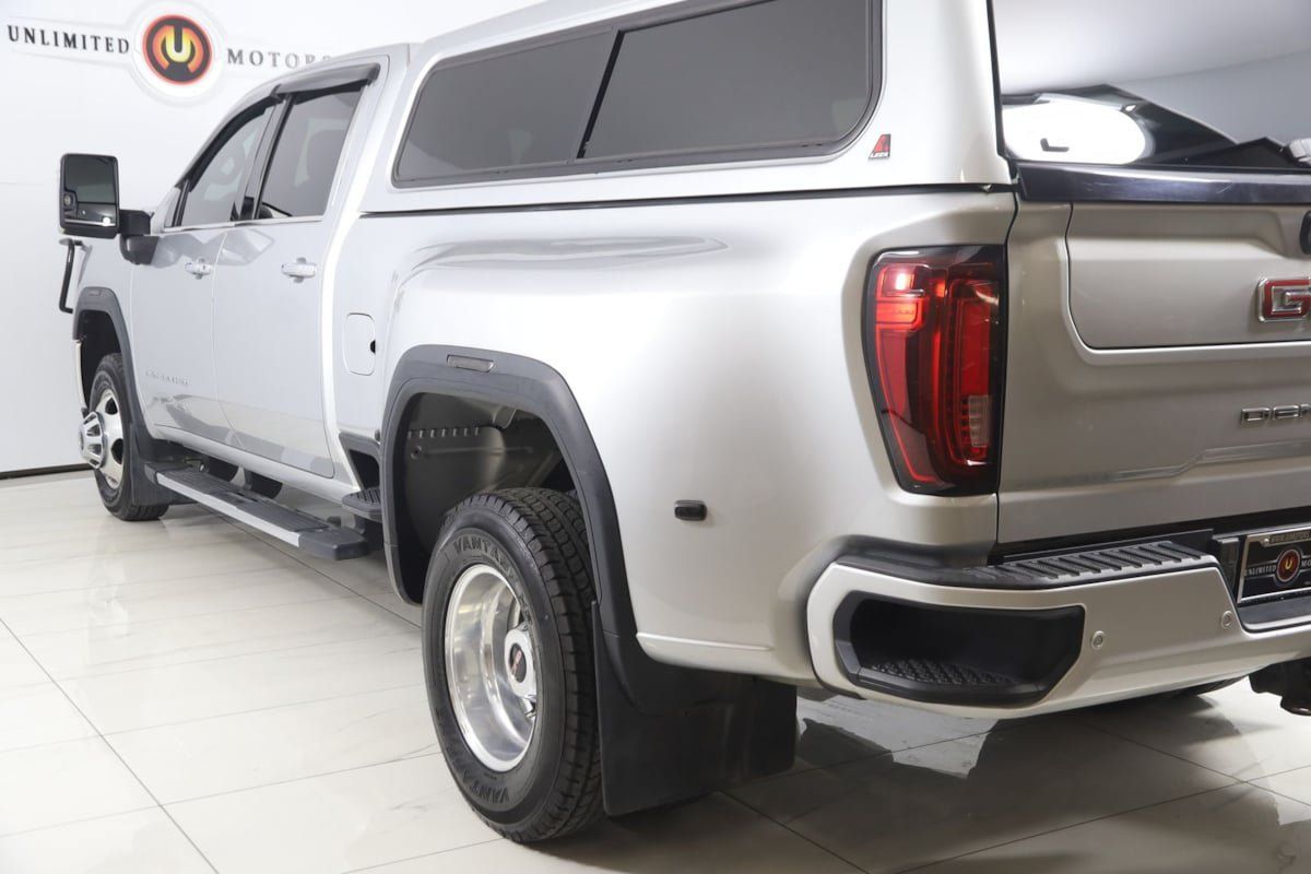Used 2021 GMC Sierra 3500 Denali w/ Denali Ultimate Package AWD/4WD image 27