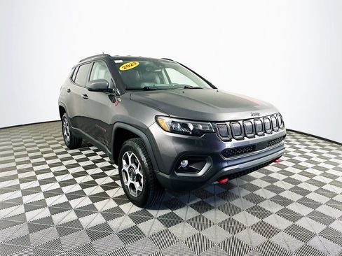 Certified 2022 Jeep Compass Trailhawk image 2