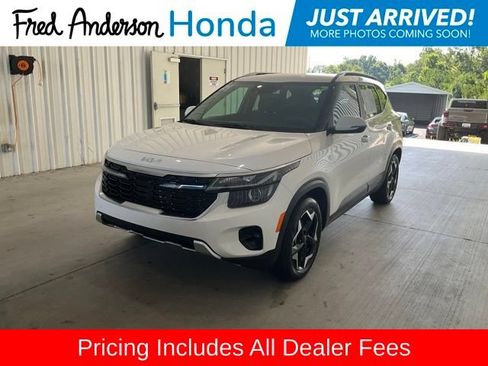 Used 2024 Kia Seltos EX FWD image 1