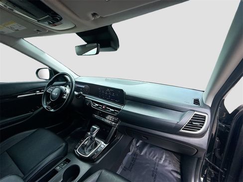 Used 2024 Kia Seltos SX image 30