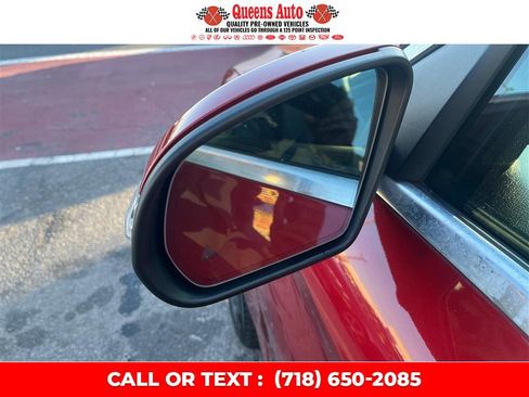 Used 2019 Mercedes-Benz GLC 300 GLC 300 4MATIC SUV image 34