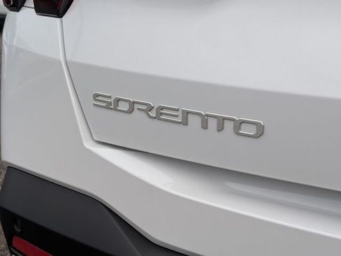 New 2026 Kia Sorento S FWD image 13