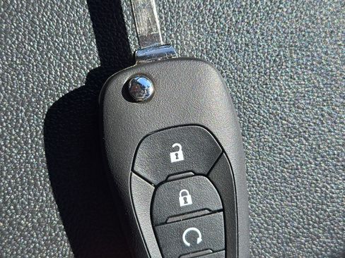 New 2026 Chevrolet Trax RS w/ Driver Confidence Package image 27