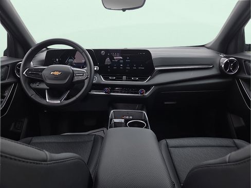 Used 2025 Chevrolet Equinox LT w/ Convenience Package II AWD/4WD image 12